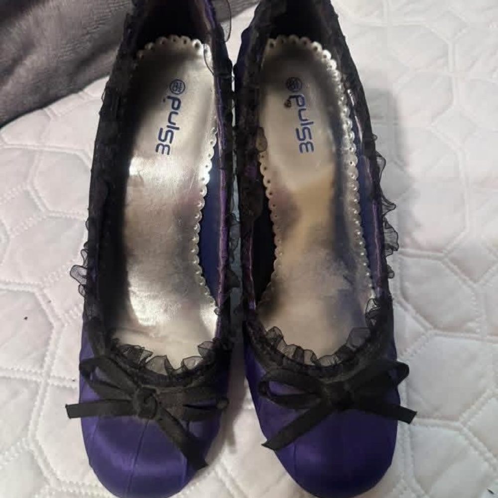 Pulse Purple and Black Ballet Flats